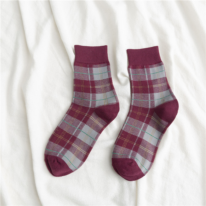 20 Autumn And Winter Fashion Plaid Socks Cotton Socks In Tube Socks Female British Style Fashion Personality